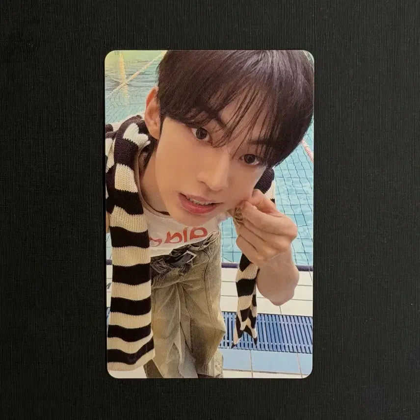 [BUNJANG] TWS Dohun Play Hard Weverse Lucky Draw Photocard / TWS 투어스 도훈 play hard 컴팩트 위버스 럭드 포토카드 포카