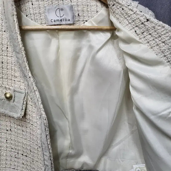 [BUNJANG] Camellia Tweed Jacket - Ivory / Camellia 트위드 자켓 아이보리