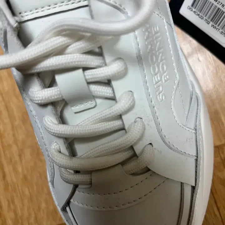 [BUNJANG] Suecomma Bonnie Light Casual Sneakers / 245 라이트 캐쥬얼 스니커즈-슈콤마보니