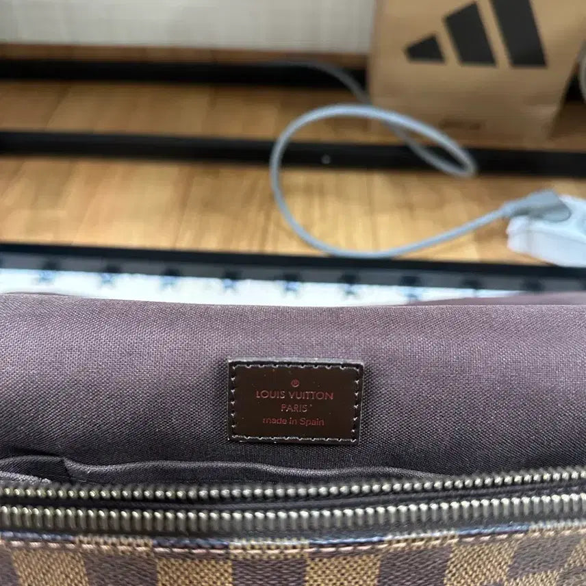 [BUNJANG] Louis Vuitton Crossbody Bag / 루이비통 크로스백