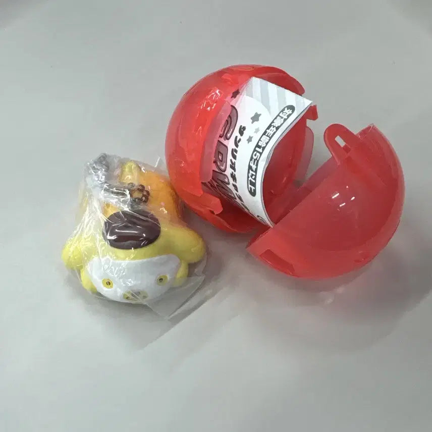 [BUNJANG] Sanrio Pompompurin Gacha Keyring Charm / GRWM 겟레드윗미 산리오 가챠 메지루시 뽑기 폼폼푸린