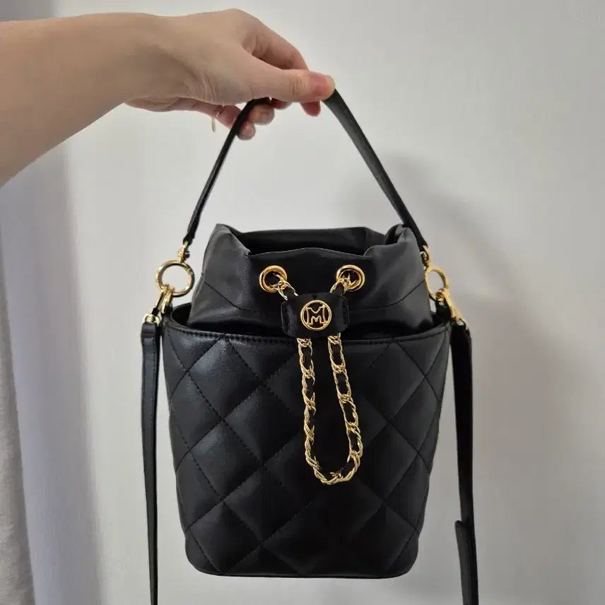 [BUNJANG] Metrocity Bucket Bag / 메트로시티 버킷백