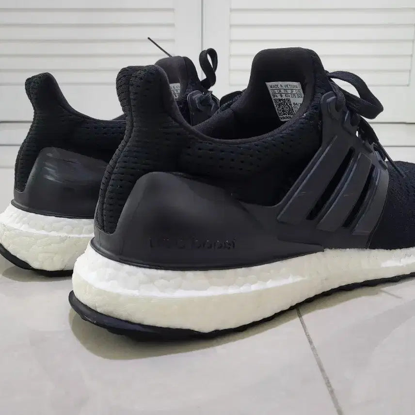 [BUNJANG] Adidas Ultraboost 1.0 Core Black Running Shoes / [275]아디다스 울트라부스트1.0 코어 블랙 운동화/신발