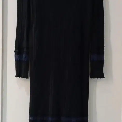 [SOLD OUT] OBZEE 롱 니트 원피스(가디건)