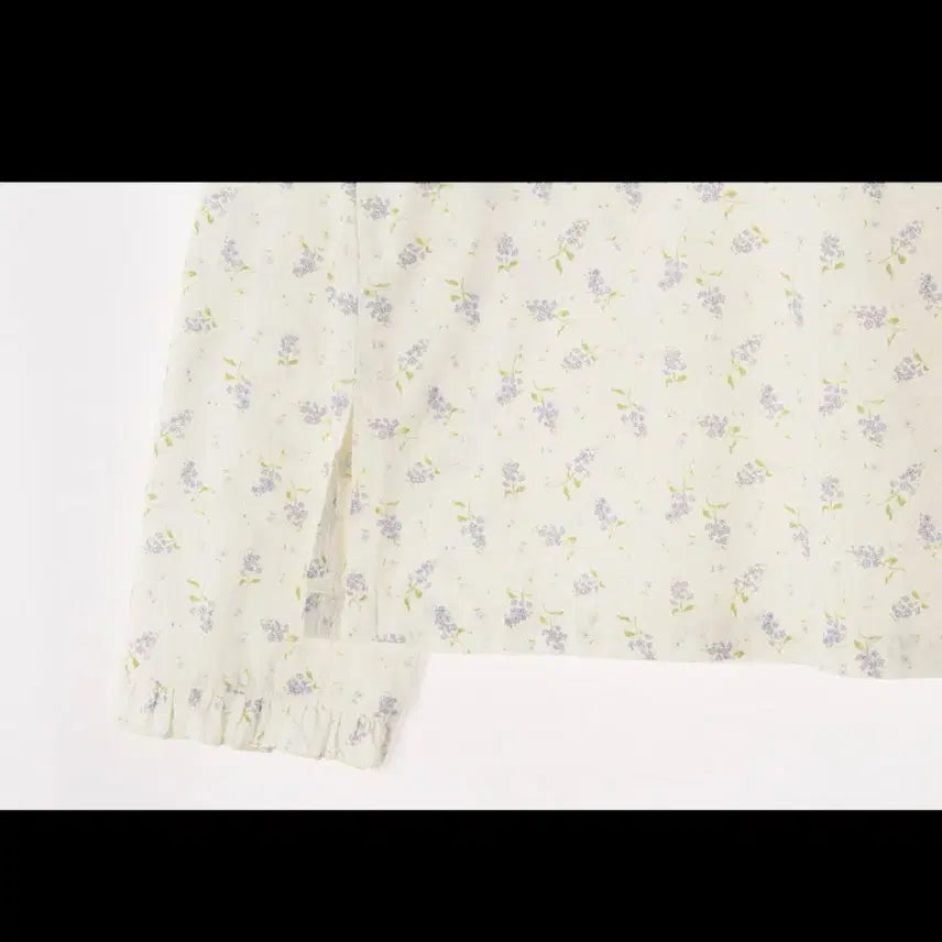 [SOLD OUT] JPN 브이넥 플라워 코튼 블라우스 M