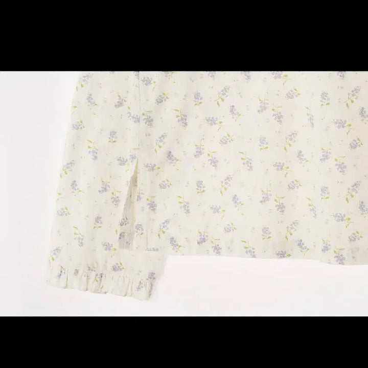 [SOLD OUT] JPN 브이넥 플라워 코튼 블라우스 M