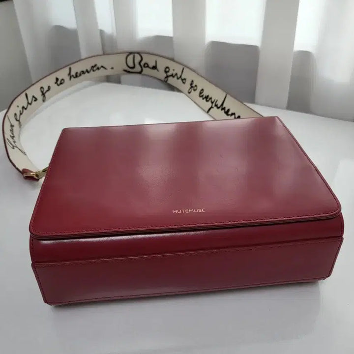 [BUNJANG] Mute Muse Amuse Bag Red / 뮤트뮤즈 아뮤즈백 레드