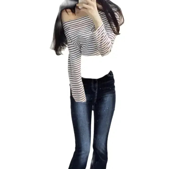 [BUNJANG] Blue Striped Off-Shoulder Top &amp; Blue Denim Bootcut Jeans Set / 코디세트 블루 스트라이프 오프숄더 단가라 티셔츠 블루 데님 부츠컷 스키니