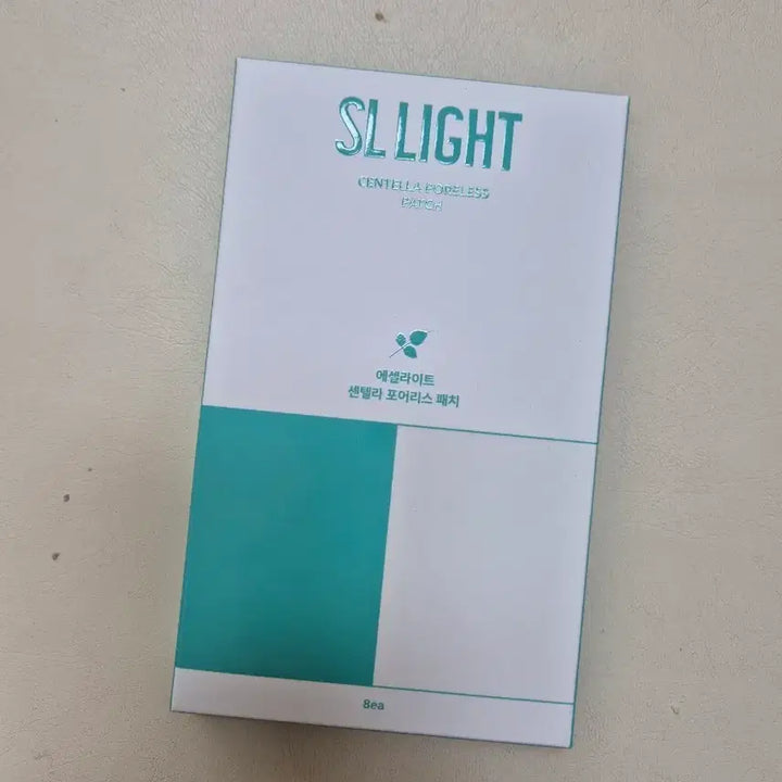 [BUNJANG] Eslite Centella Poreless Patch (8ea) / 에셀라이트 센텔라 포어리스 패치 8ea