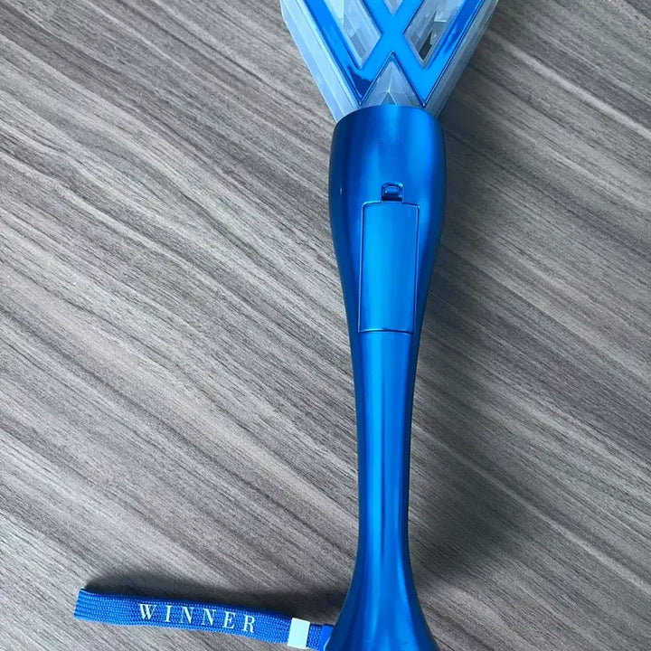[BUNJANG] Winner Official Lightstick Ver. 1 / 위너 응원봉 윈봉 섬국봉 ver.1
