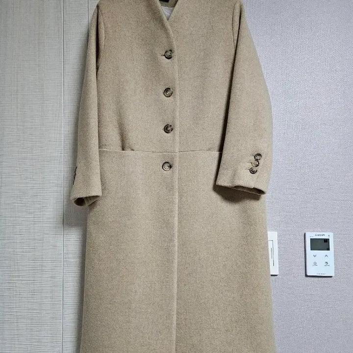 [BUNJANG] Kinder Salmon Beige Coat / 킨더살몬 코트