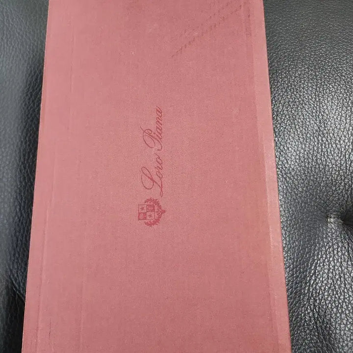 [SOLD OUT] 로로피아나 썸머워크41