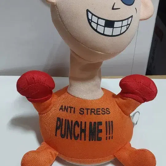 [BUNJANG] Punch Me Electric Doll / 펀치 미 일렉트릭 인형