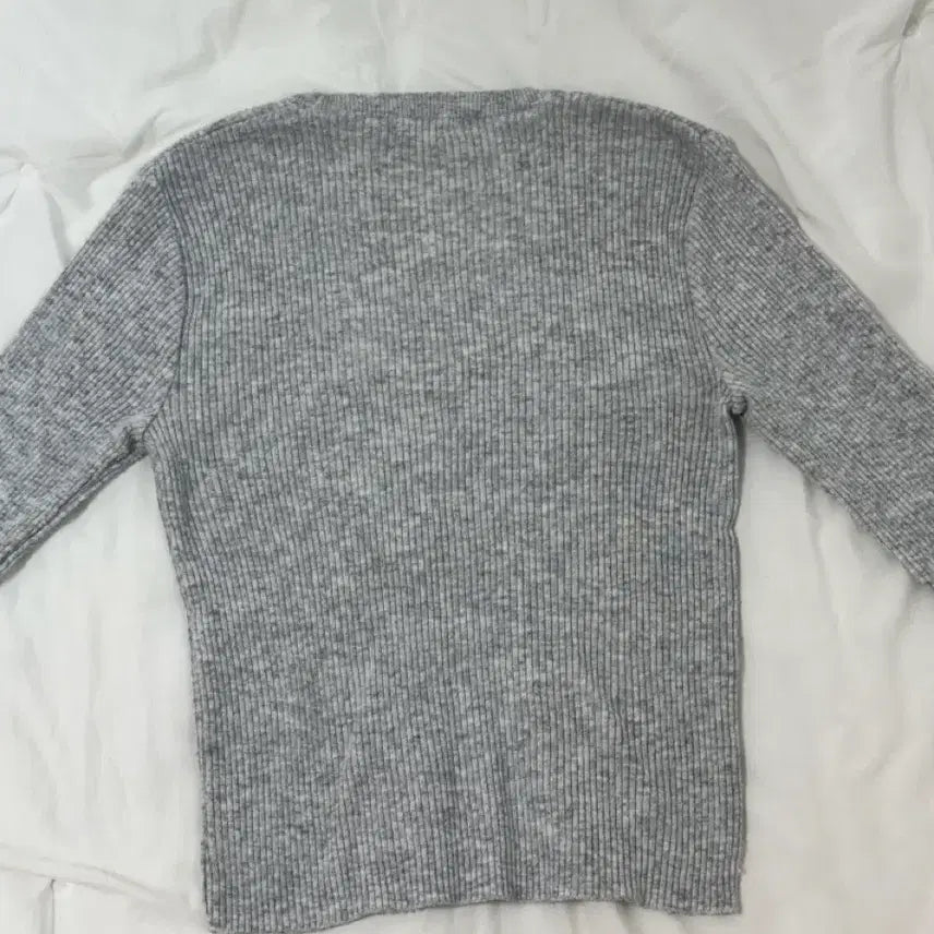 [BUNJANG] Unneck Long-Sleeve Knit Top / 유넥 골지 긴팔 니트 연그레이
