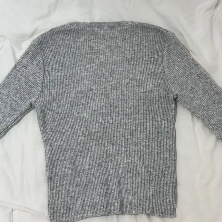 [BUNJANG] Unneck Long-Sleeve Knit Top / 유넥 골지 긴팔 니트 연그레이
