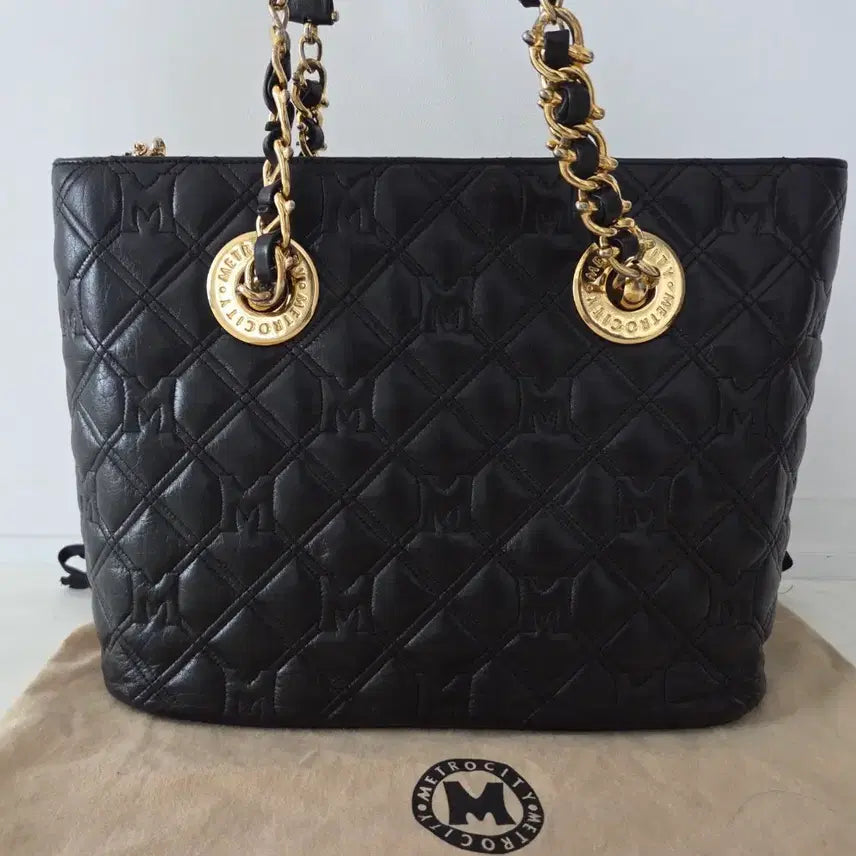 [BUNJANG] Metrocity Quilted Chain Tote Bag / 메트로시티 퀼팅 체인 토트백 블랙