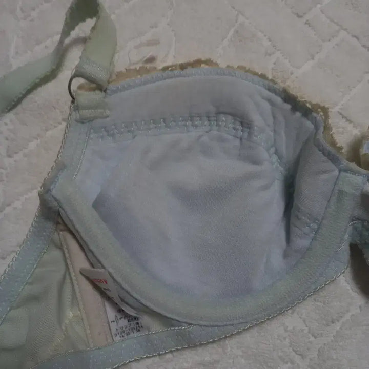 [BUNJANG] Japanese D70 Floral Lace Bra / 일본 브라 D70