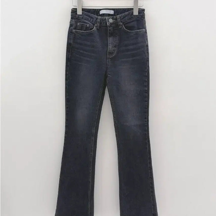 [SOLD OUT] (새상품) 퍼빗 메이원 기모 슬림부츠컷 데님팬츠 