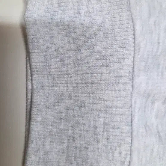 [BUNJANG] Project M Semi-Oversized Gray Sweatshirt / 프로젝트엠 세미오버핏 맨투맨