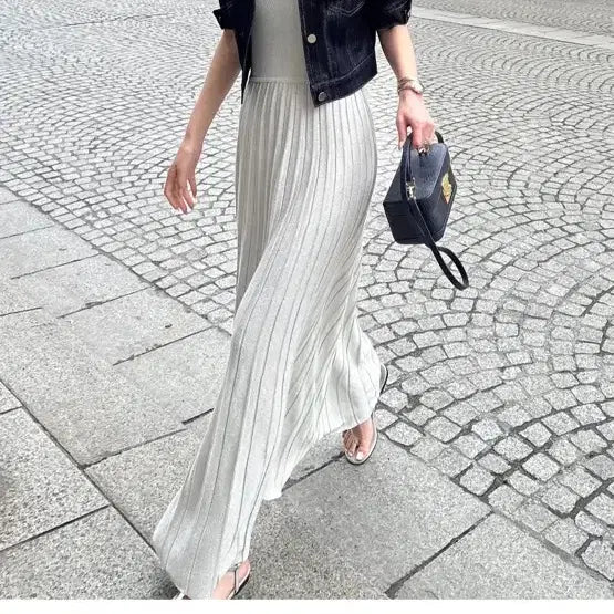 [BUNJANG] The Rawang Silver Denim Jacket (M Size) / 더로랑 실버데님자켓