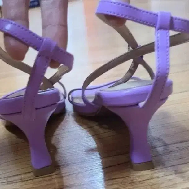 [BUNJANG] Purple Sandals (245) / 연보라 샌들 245^^ 새상품