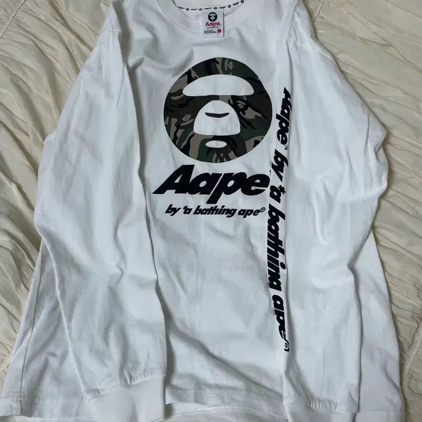 [BUNJANG] BAPE Long Sleeve T-Shirt White / 마지막가격,,)여성L 베이프 에이프 롱슬리브 화이트