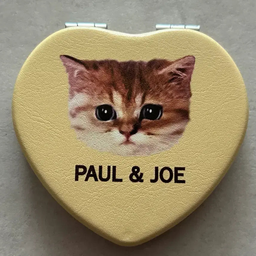 [BUNJANG] Paul & Joe Nanette Cat Hand Mirror / 폴앤조 나네트 고양이 손거울 양면거울