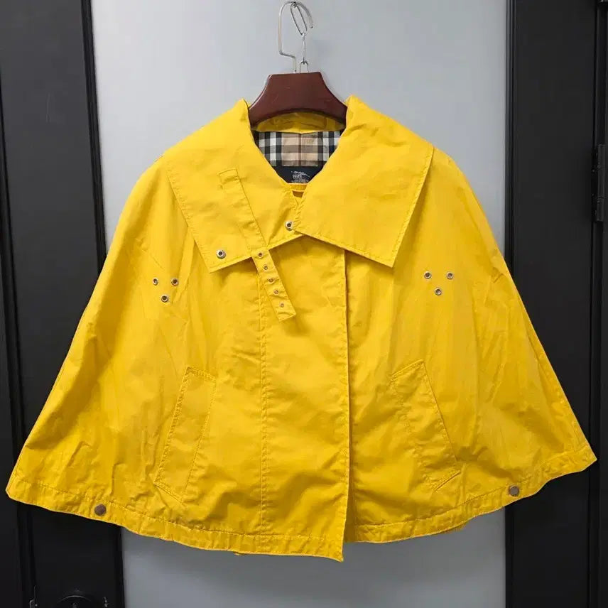 [BUNJANG] Burberry Cape Rain Trench Coat / 버버리 BURBEERY 케이프 레인트렌치