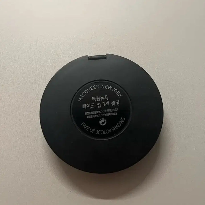[BUNJANG] Macqueen New York Shading Compact / 맥퀸뉴욕 쉐딩판매합니다