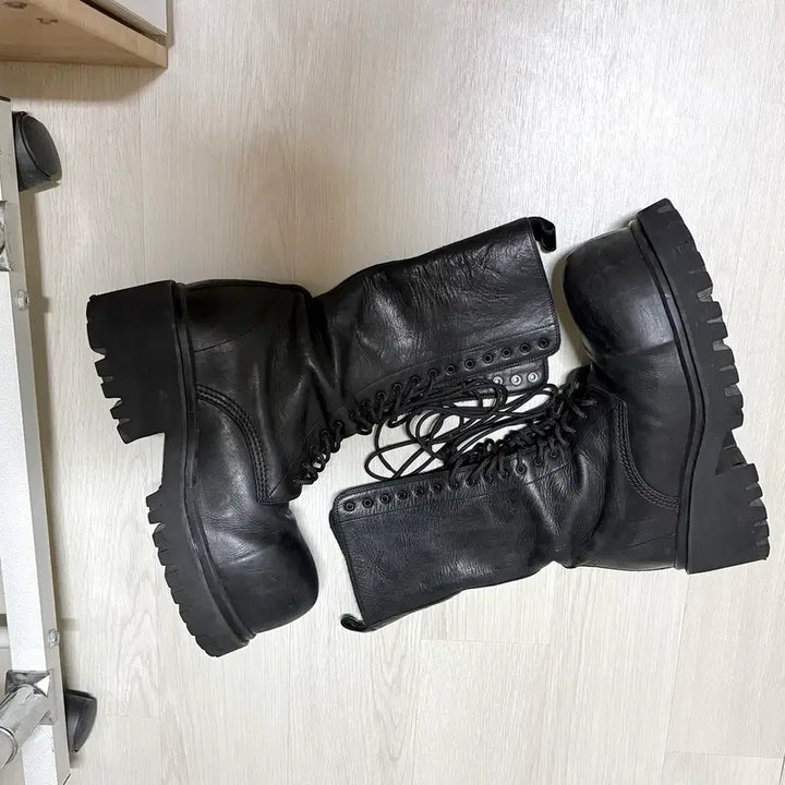 [SOLD OUT] [42] 발렌시아가 스톰퍼 런웨이 부츠