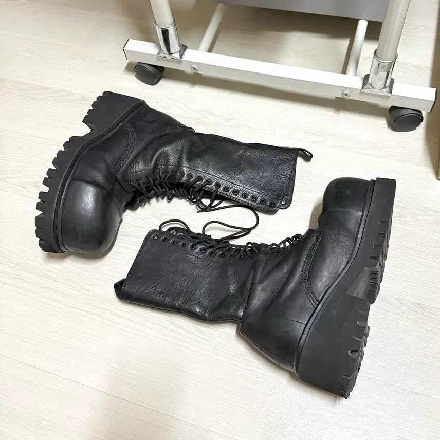 [SOLD OUT] [42] 발렌시아가 스톰퍼 런웨이 부츠
