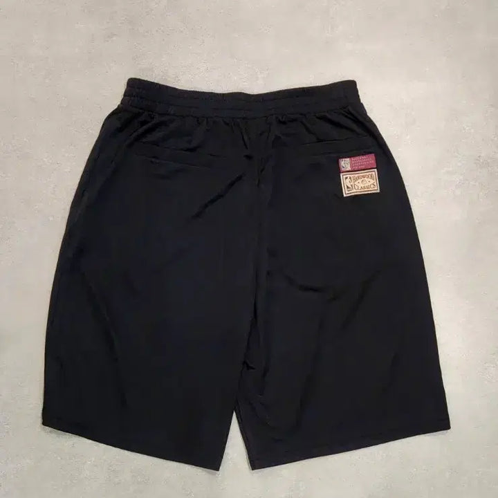 [BUNJANG] NBA Brooklyn Nets Training Shorts / (새상품) 엔비에이 NBA 브루클린 네츠 반바지 팬츠
