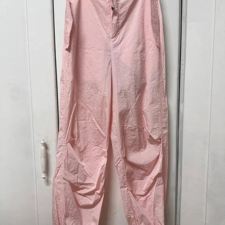[SOLD OUT] 클루투 Miss.Anny Pants 파라슈트 팬츠 핑크