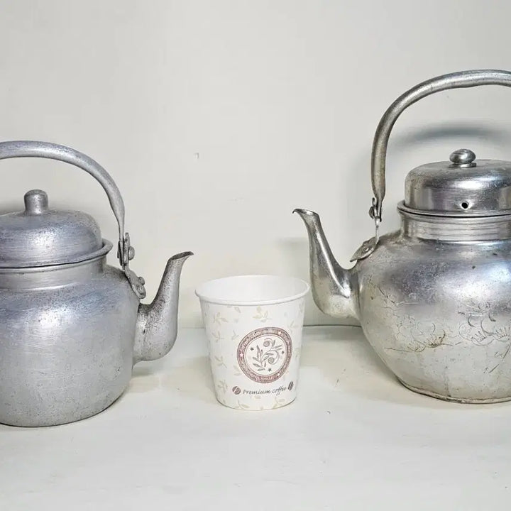 [BUNJANG] Vintage Silver Teapots (Bundle Set) / 옛날양은주전자 2개 일괄