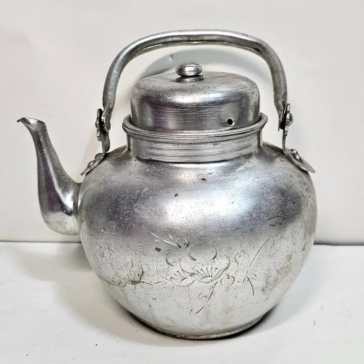 [BUNJANG] Vintage Silver Teapots (Bundle Set) / 옛날양은주전자 2개 일괄