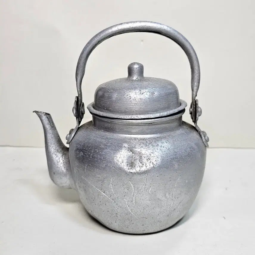 [BUNJANG] Vintage Silver Teapots (Bundle Set) / 옛날양은주전자 2개 일괄