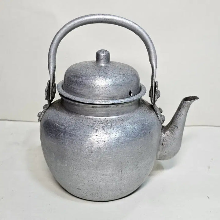 [BUNJANG] Vintage Silver Teapots (Bundle Set) / 옛날양은주전자 2개 일괄