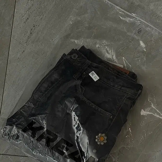 [BUNJANG] Kapital Gemstone Black Jeans / [32 새상품 크림구매]캐피탈 잼스톤 흑청