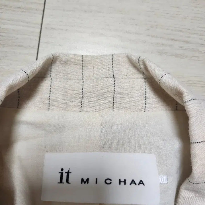 [BUNJANG] It Michaa Striped Linen Short-Sleeve Jacket / 잇미샤 스트라이프 린넨 반팔 자켓 55