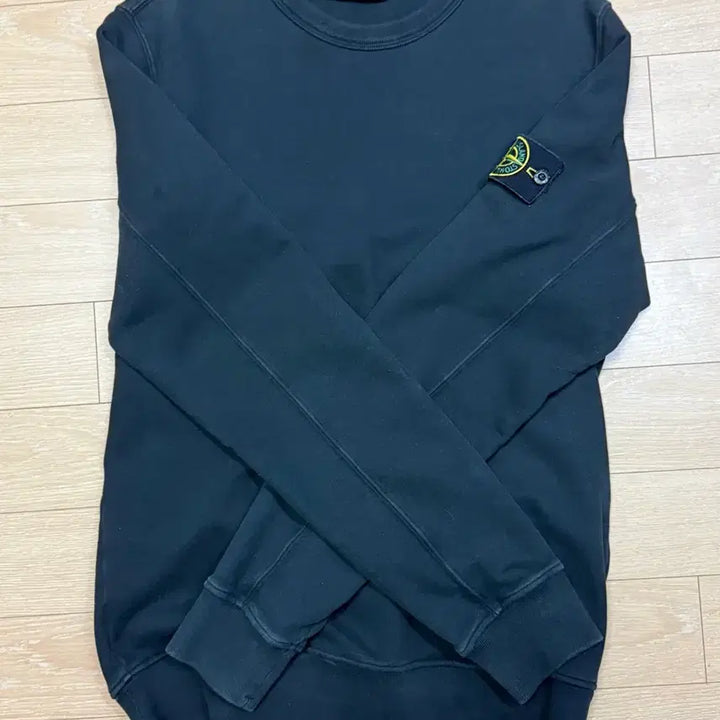 [BUNJANG] Stone Island 22FW Sweatshirt / 스톤아일랜드 맨투맨 22FW