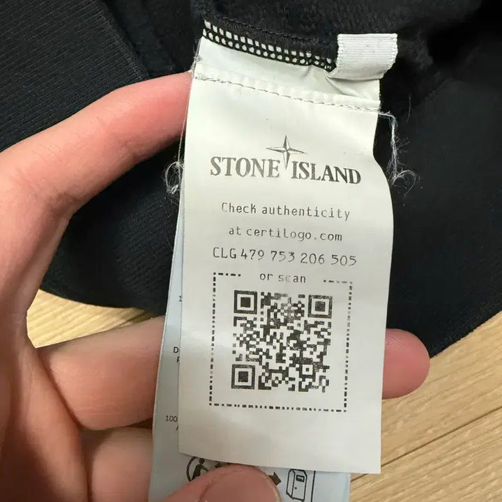 [BUNJANG] Stone Island 22FW Sweatshirt / 스톤아일랜드 맨투맨 22FW