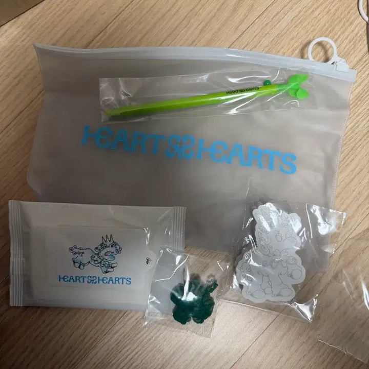 [BUNJANG] H2H Hearts to Hearts Debut Showcase Kit / 하투하 h2h 하츠투하츠 데뷔 쇼케이스 키트