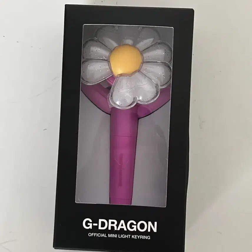 [BUNJANG] G-Dragon Pink Mini Light Keyring / 급처)지디 지드래곤 미니 라이트 핑크 키링