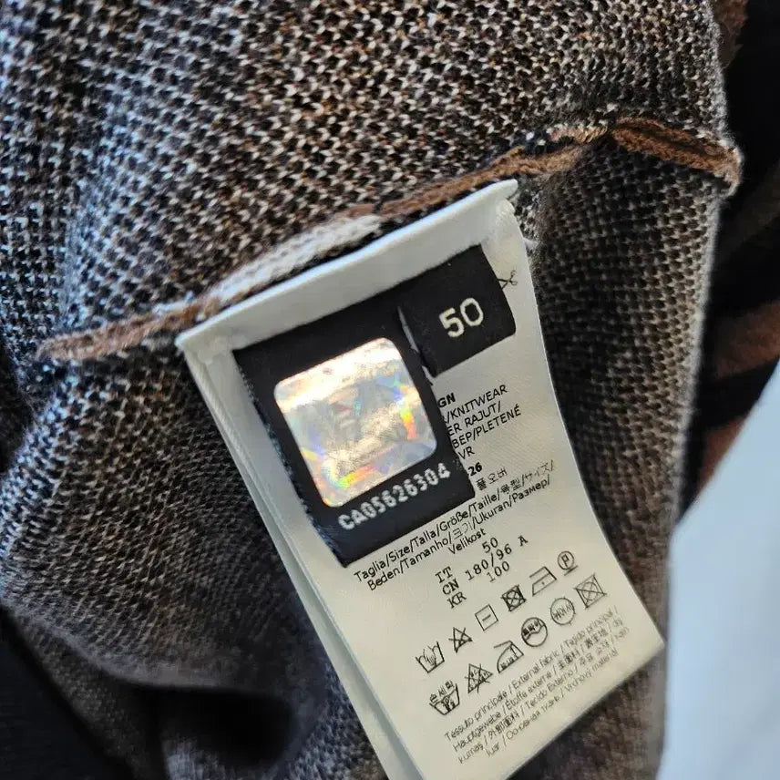 [BUNJANG] Fendi Full Logo Knit Sweater / [S+급] 펜디 풀로고 니트 50사이즈