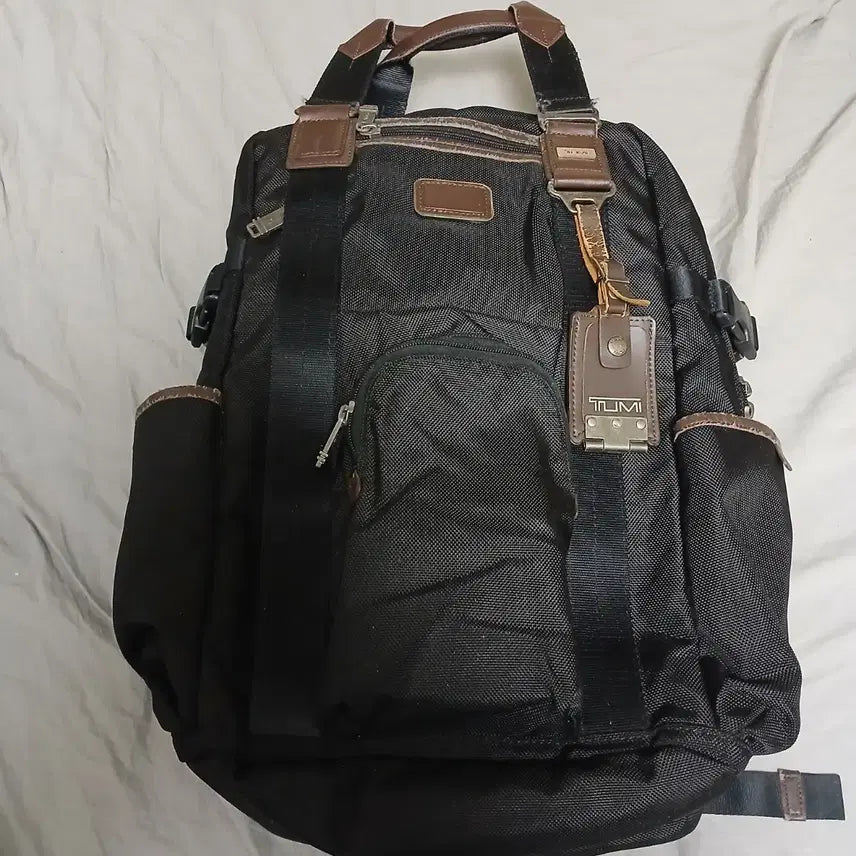 [BUNJANG] TUMI Alpha Bravo Lejeune Backpack / 브랜드 가치와 실용성이 있는 투미 알파 브라보 르준 백팩