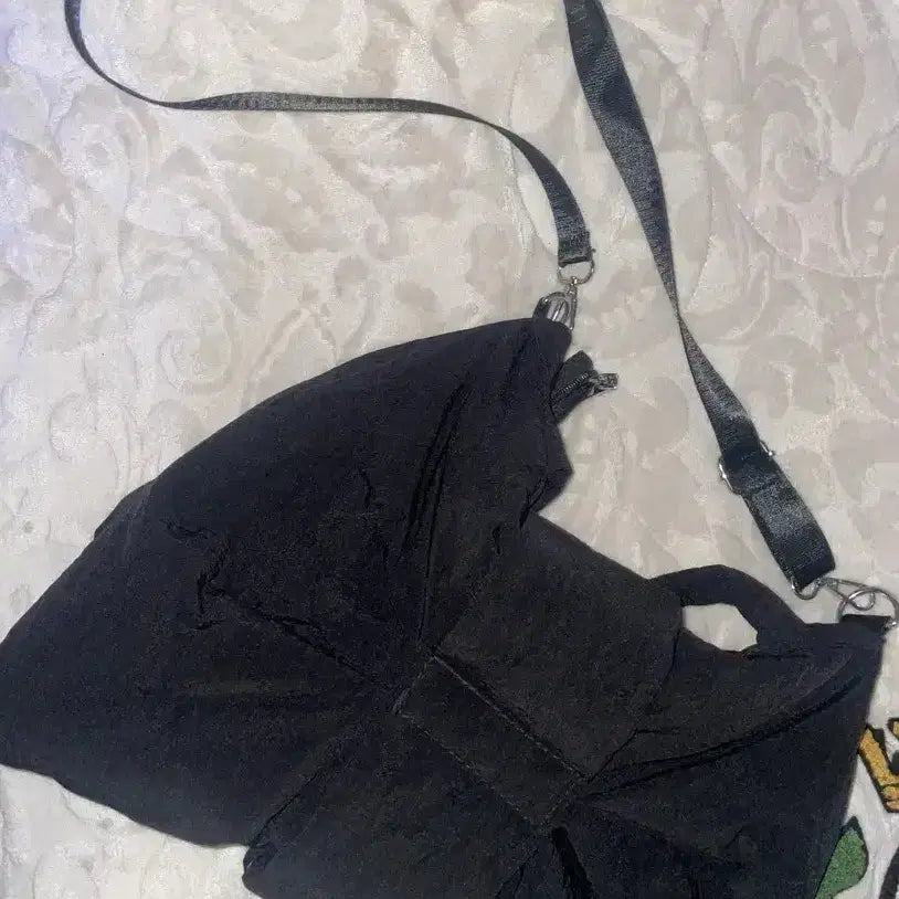 [BUNJANG] Vintage Ribbon Crossbody Bag / 리본 가방 크로스백 숄더백 빈티지 일본 빈티지 고전 지뢰계