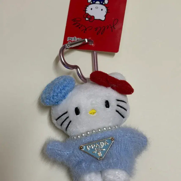 [BUNJANG] Hello Kitty Vintage Sweater Kitty Keychain / 헬로키티 고풍스러운 스웨터 키티인형키링/ 9cm