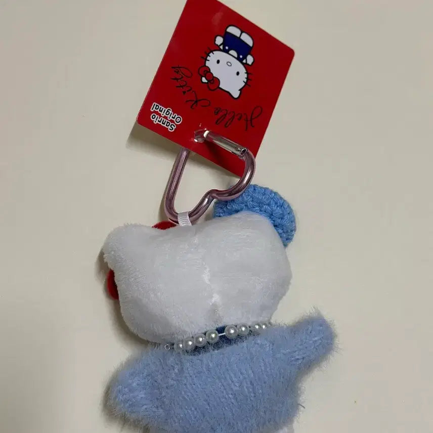 [BUNJANG] Hello Kitty Vintage Sweater Kitty Keychain / 헬로키티 고풍스러운 스웨터 키티인형키링/ 9cm