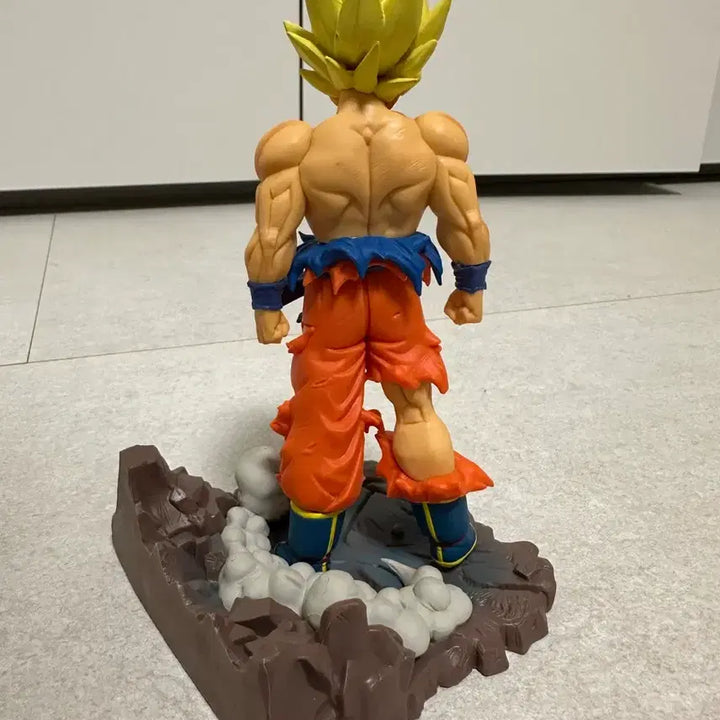 [BUNJANG] Dragon Ball History Box Super Saiyan Figure / 드래곤볼 히스토리 박스 초사이어인