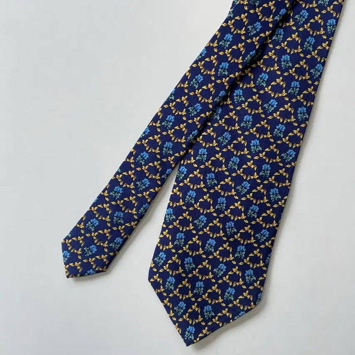 [BUNJANG] YSL Yves Saint Laurent Silk Necktie / YSL 입생로랑  명품 정품 넥타이